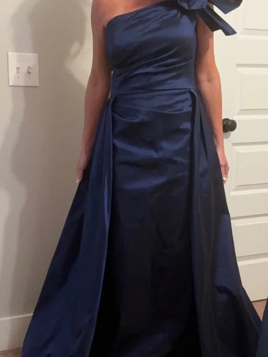 Mother of the bride dress - Picture 2 of 6